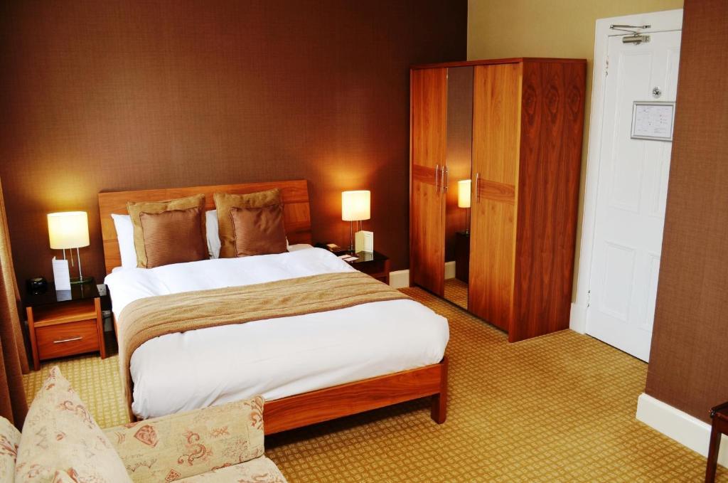 Royal Hotel Камнок Экстерьер фото