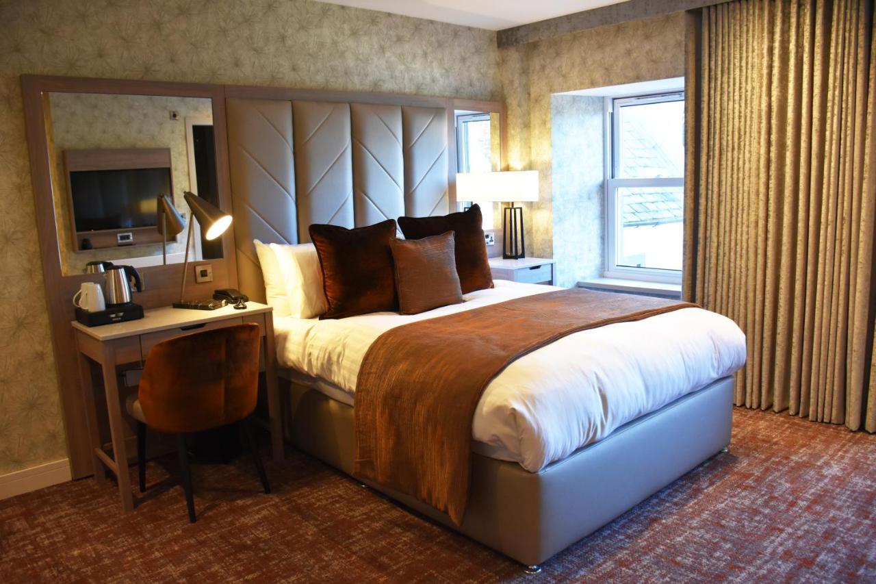 Royal Hotel Камнок Экстерьер фото